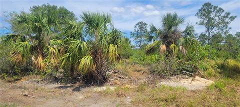612-614 W 12th St, Lehigh Acres, FL 33972