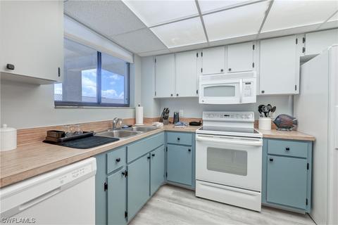 2121 Collier Ave #516, Fort Myers, FL 33901