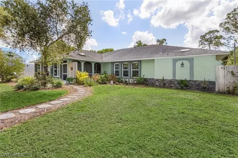 505 Thompson Ave, Lehigh Acres, FL 33972