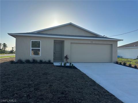 3702 NE 23rd Pl, Cape Coral, FL 33909