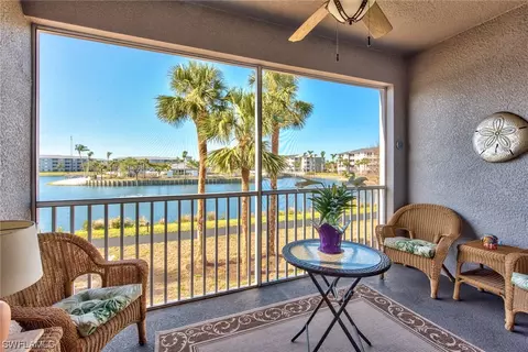 16655 Lake Circle Dr #826, Fort Myers, FL 33908