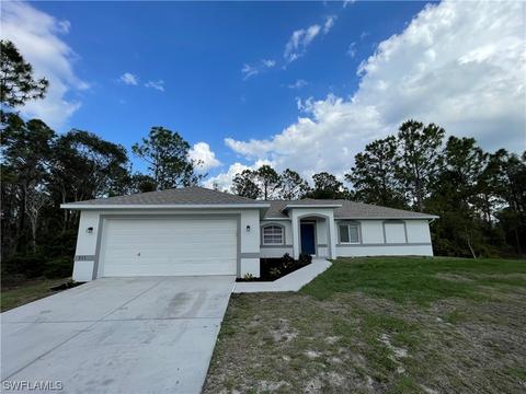 833 Knox Ave S, Lehigh Acres, FL 33974