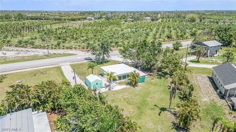 14271 Stringfellow Rd, Bokeelia, FL 33922 photo 4