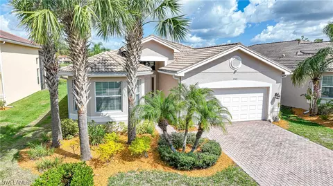 11303 Sparkleberry Dr, Fort Myers, FL 33913