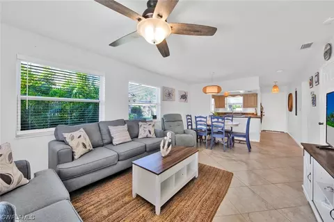 27601 Arroyal Rd #121, Bonita Springs, FL 34135
