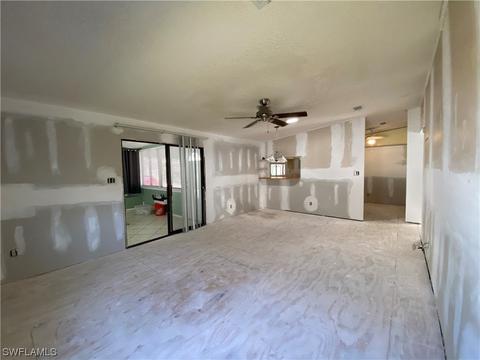 14503 Nathan Hale Ln, North Fort Myers, FL 33917