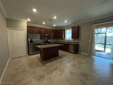 10140 Tin Maple Dr #25, Estero, FL 33928 photo 5