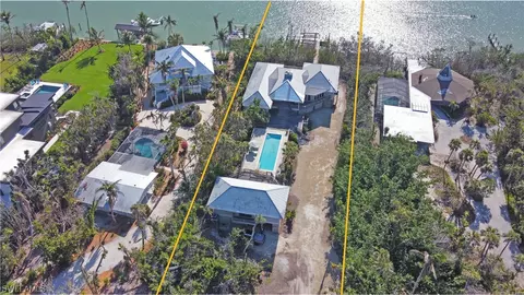 16321 Captiva Dr, Captiva, FL 33924
