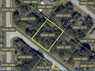 2420-2422 Wanda Ave N, Lehigh Acres, FL 33971