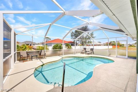 3601 W Gator Cir, Cape Coral, FL 33909