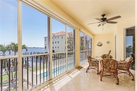4235 SE 20th Pl #C202, Cape Coral, FL 33904