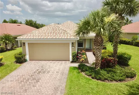 28529 Hammerhead Ln, Bonita Springs, FL 34135