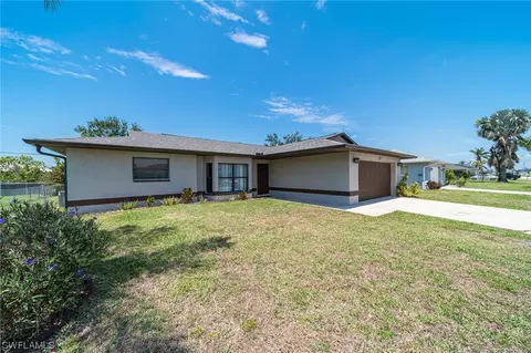 122 Cultural Park Blvd N, Cape Coral, FL 33909