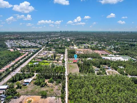 10675 Red Dragon Ln, Bonita Springs, FL 34135