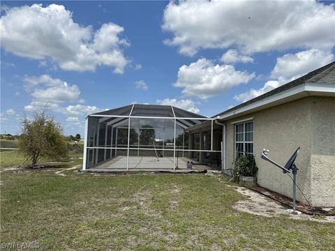 1356 Jay Ter, Labelle, FL 33935 photo 5