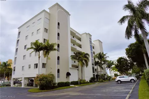 4351 Bay Beach Ln #431, Fort Myers Beach, FL 33931