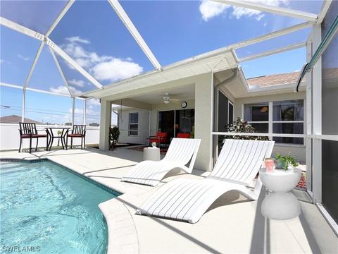 2916 NW 5th Pl, Cape Coral, FL 33993