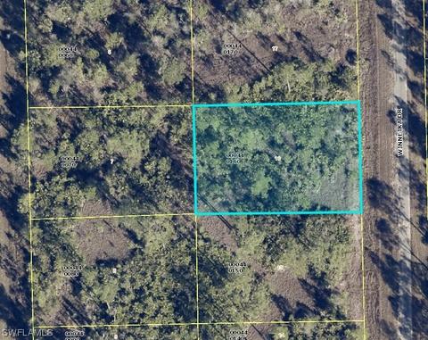 2145 Winnetka Dr, Lehigh Acres, FL 33972