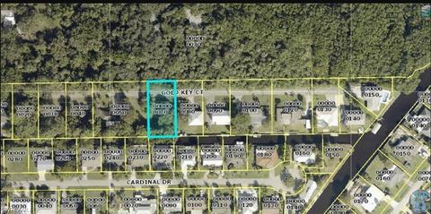 84 Gold Key Ct, North Fort Myers, FL 33917