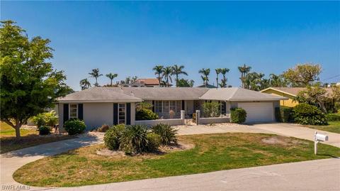 420 Keenan Ave, Fort Myers, FL 33919