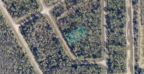 2124 Oceano St, Lehigh Acres, FL 33972