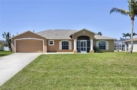 1137 SW 45th Ter, Cape Coral, FL 33914