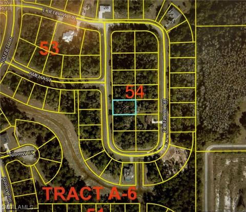 Benbow Cir E, Labelle, FL 33935