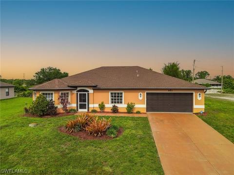903 Tena Ave N, Lehigh Acres, FL 33971