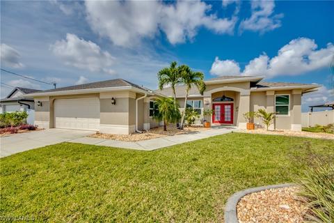 4136 NE 15th Pl, Cape Coral, FL 33909