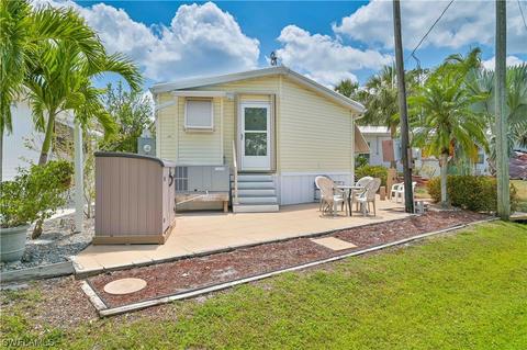 20220 Orange Tree Ln, Estero, FL 33928 photo 9