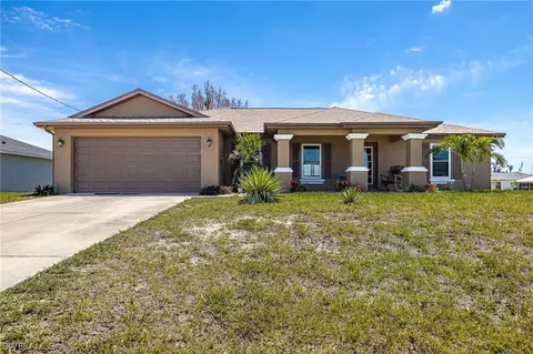 1922 NW 15th St, Cape Coral, FL 33993
