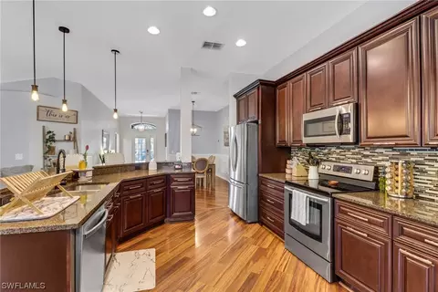 17804 Oakmont Ridge Cir, Fort Myers, FL 33967