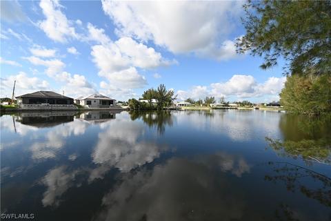 2200 NW 38th Pl, Cape Coral, FL 33993