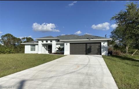 3011 15th St SW, Lehigh Acres, FL 33976