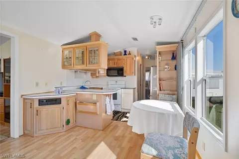 4550 Mayflower Way E, Estero, FL 33928 photo 8