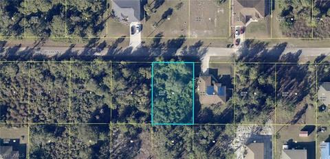 720 Theodore Vail St E, Lehigh Acres, FL 33974