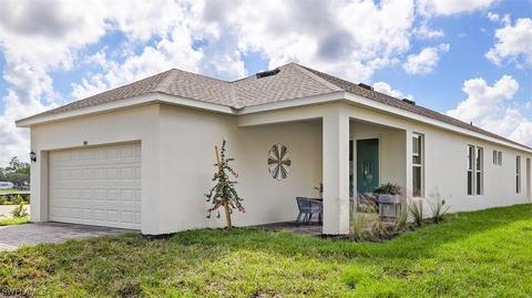 884 Friendship Cir, Labelle, FL 33935