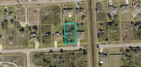 2802 30th St SW, Lehigh Acres, FL 33976