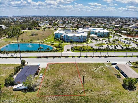 1416 Santa Barbara Blvd, Cape Coral, FL 33991