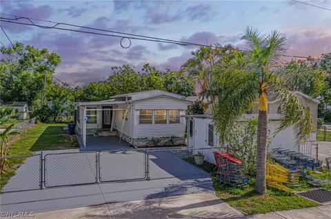 263 San Diego St, North Fort Myers, FL 33903