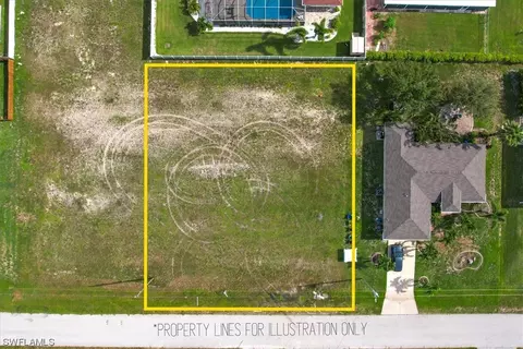 1119 NW 16th Ter, Cape Coral, FL 33993