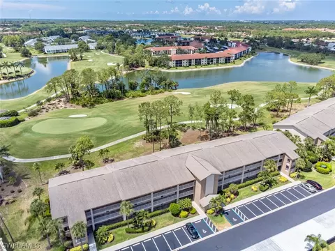 7360 Glenmoor Ln #4210, Naples, FL 34104