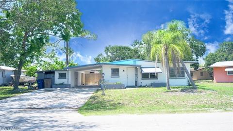 17 Andros St, Lehigh Acres, FL 33936