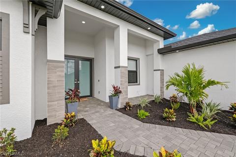 1511 NW 40th Pl, Cape Coral, FL 33993