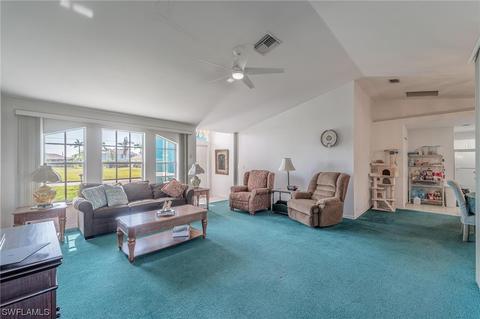 1218 NW 8th Pl, Cape Coral, FL 33993