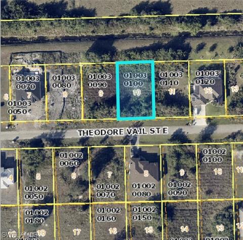 545 Theodore Vail St E, Lehigh Acres, FL 33974