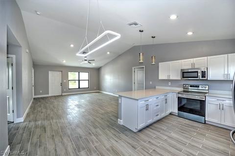 3053 S Beechwood Cir, Labelle, FL 33935 photo 6