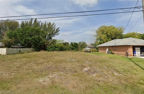 1718 SW 15th Ave, Cape Coral, FL 33991