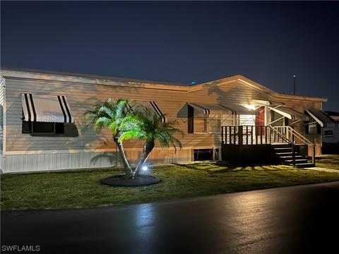 850 Winterest Dr, North Fort Myers, FL 33917
