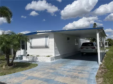 663 Coral Ln, North Fort Myers, FL 33917